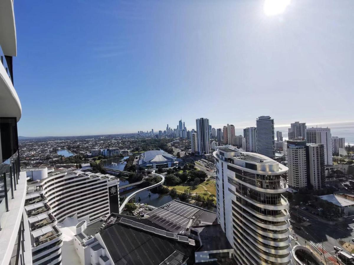 2 Bedroom Luxurious Family Apartment Next To Pacific Fair - Broadbeach Gold Coast Gc22 Exterior foto